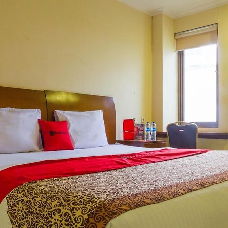 Hotel Reddoorz @ Paskal Hyper Square Bandung Zewnętrze zdjęcie